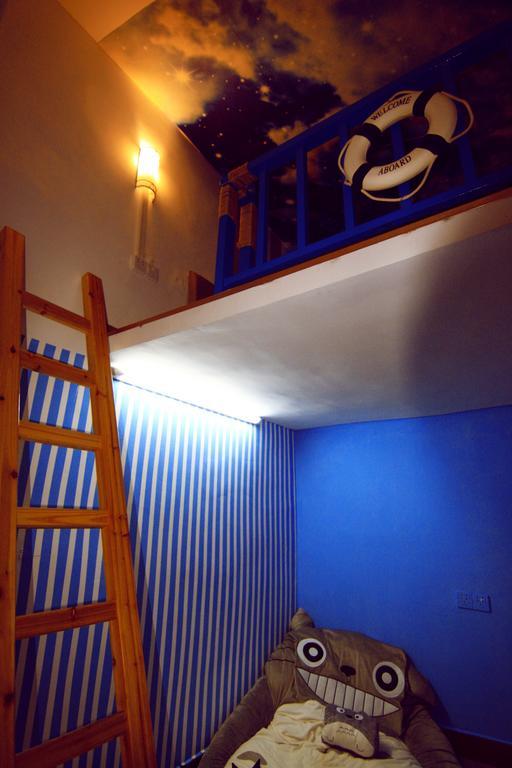 Lan Shan Chu Youth Hostel Yangshuo Rum bild