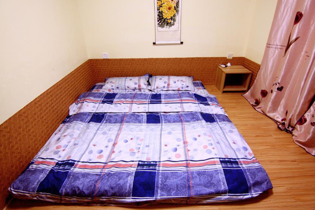 Lan Shan Chu Youth Hostel Yangshuo Rum bild